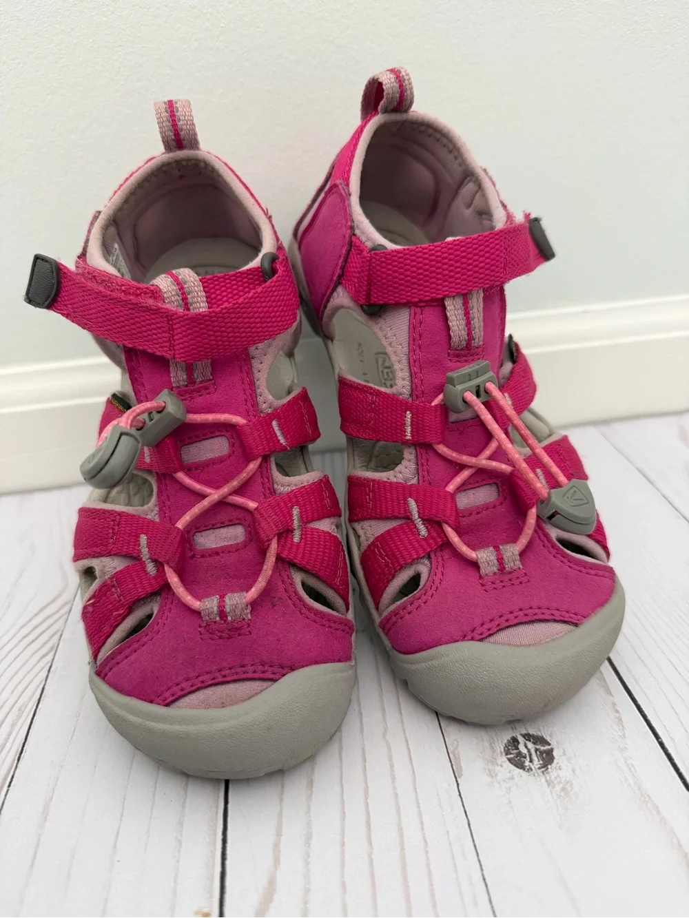Kids Pink Keen Sandals - Breathable Outdoor Play Shoes